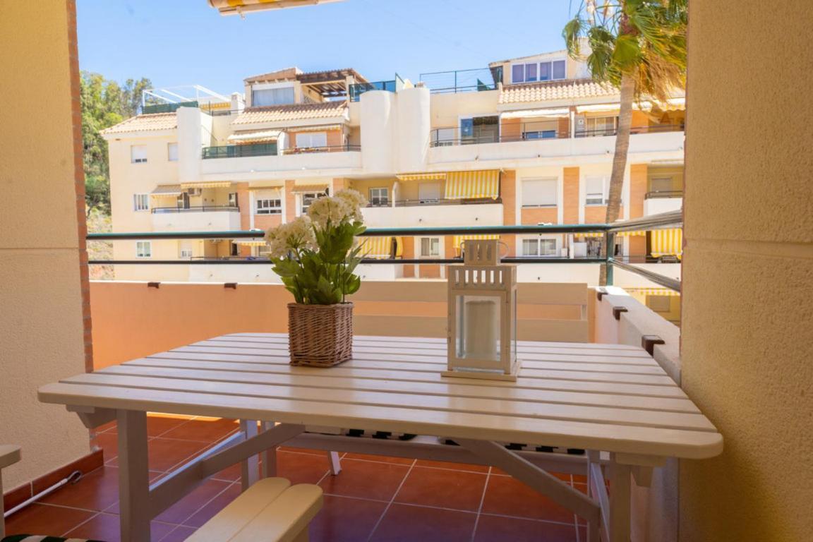 Calabahia Beach Cala Del Moral Rincón de la Victoria Zewnętrze zdjęcie